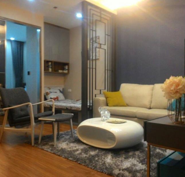 Chuyển nhượng gấp căn hộ 70m2 mặt ngoài CC Royal Park chênh thấp