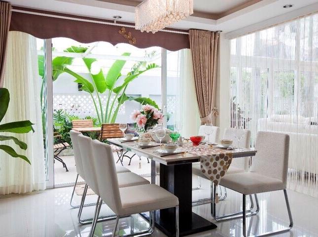 Cần cho thuê biệt thự Nam Thông 242m giá 42 triệu/th Phú Mỹ Hưng, Quận 7