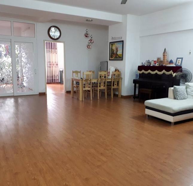 Bán căn hộ Trung Hòa Nhân Chính, Lê Văn Lương: 120m2, 26 triệu/th