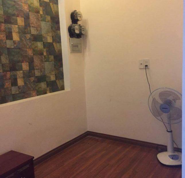 Cho nữ thuê phòng nhỏ trong biệt thự giá 1,7 tr/th, miễn phí wifi