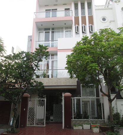 Cho thuê nhà nguyên căn 4 tầng lô 26 Lê Hồng Phong. Hiện đại, đủ đồ