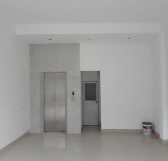 Cho thuê nhà riêng tại Đường Đội Cấn, Ba Đình,  Hà Nội diện tích 270m2  giá 32 Triệu/tháng