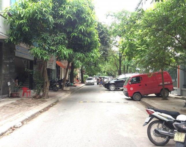 Cho thuê nhà phố Nguyễn Thị Thập, Trung Hòa Nhân Chính 90m2 x 5 tầng, nhà đẹp mặt tiền rộng