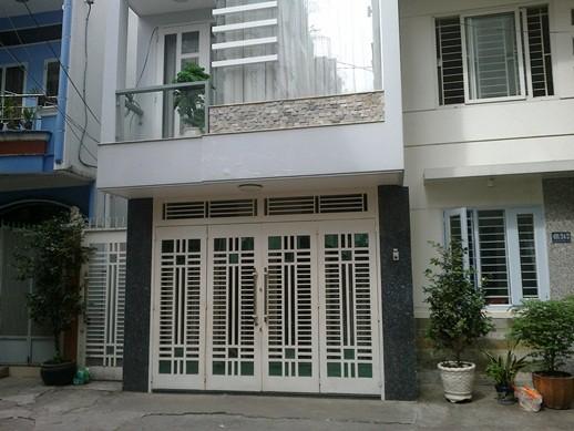 Bán nhà giá rẻ HXH Trần Quang Diệu, Q3, DT 4.1x17m, 3 tầng mới 90%