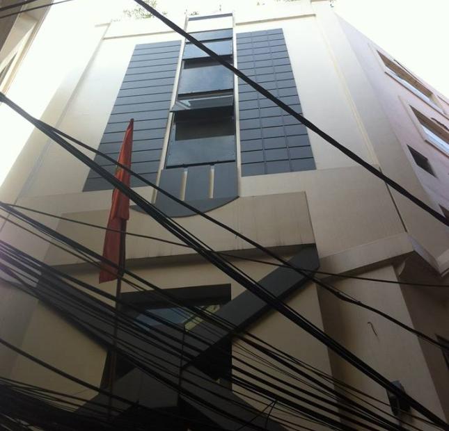 Bán nhà phố Đào Tấn, mặt tiền 10m, ô tô đỗ cửa, kinh doanh, văn phòng