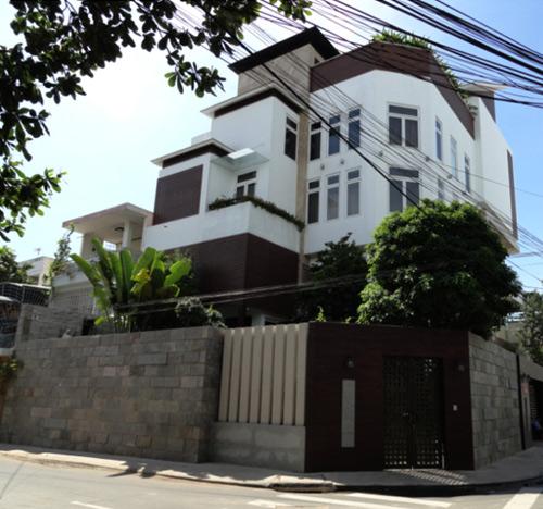 Bán gấp nhà phố Nguyễn Cảnh Chân, Q1 gần KP Tây, bộ CA. DT: 3x11m, giá gần 8 tỷ