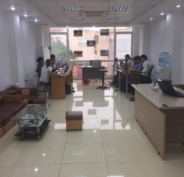 Cho thuê văn phòng giá rẻ mặt phố Quán Thánh, Ba Đình, Hà Nội, LH 0931743628, diện tích từ 30-80m2