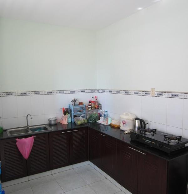 Cấn bán chung cư Him Lam Nam Khánh, Q8, giá 1 tỷ 700tr