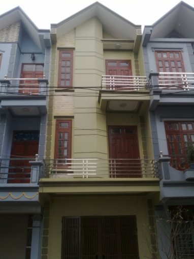 Bán gấp nhà 4 tầng ngõ 43 phó Đồng Nhân quận Hai Bà Trưng TP Hà Nội