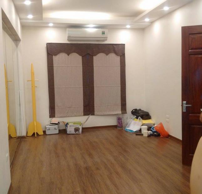 Bán nhà phố Đống Đa, 45m2x6 tầng cực đẹp, ô tô đỗ cửa, kinh doanh sầm uất, giá 8,2 tỷ