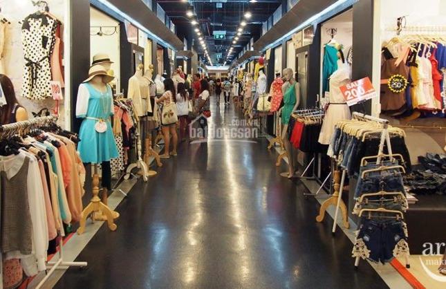 Bán shop thương mại Saigon Square 3 chỉ 200 triệu tại Q7, liền kề Phú Mỹ Hưng. LH: 0938449092