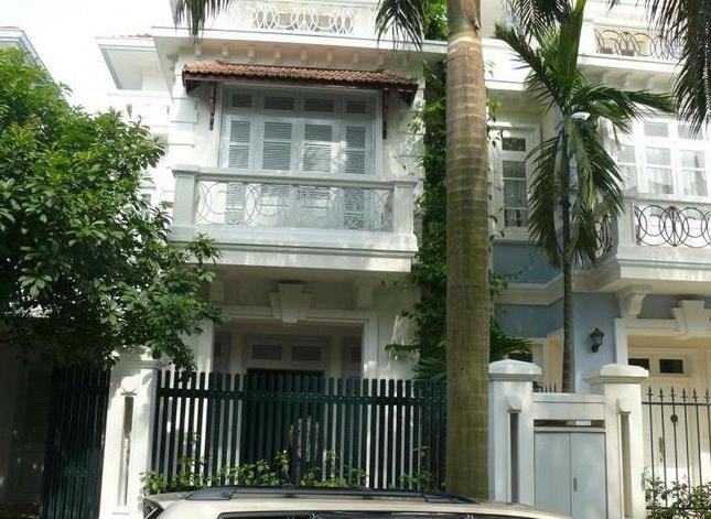 Cho thuê nhà nguyên căn 2 tầng 1 chệch Nguyễn Chí Thanh