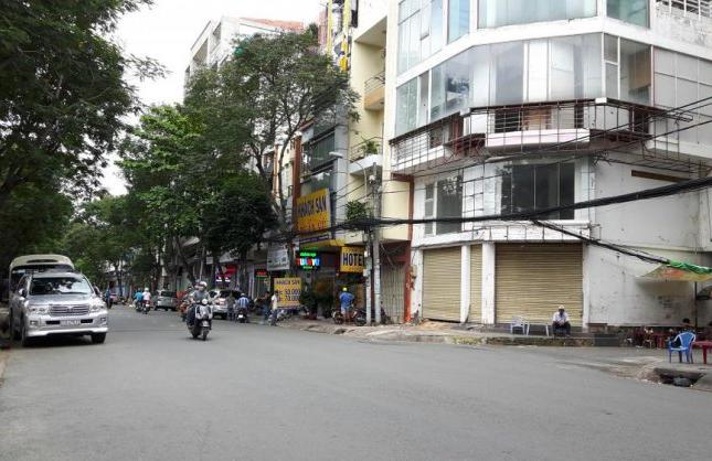 Bán nhà mặt tiền Nguyễn Giản Thanh đối diện chợ thuốc, Phường 15, Quận 10, (4x14m) 3 lầu giá 13.8 tỷ