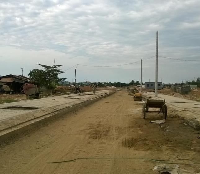 Bán đất dự án biển Nguyễn Tất Thành, đường 34m, đối diện hồ Bàu Tràm