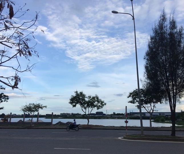 Bán đất dự án biển Nguyễn Tất Thành, đường 34m, đối diện hồ Bàu Tràm