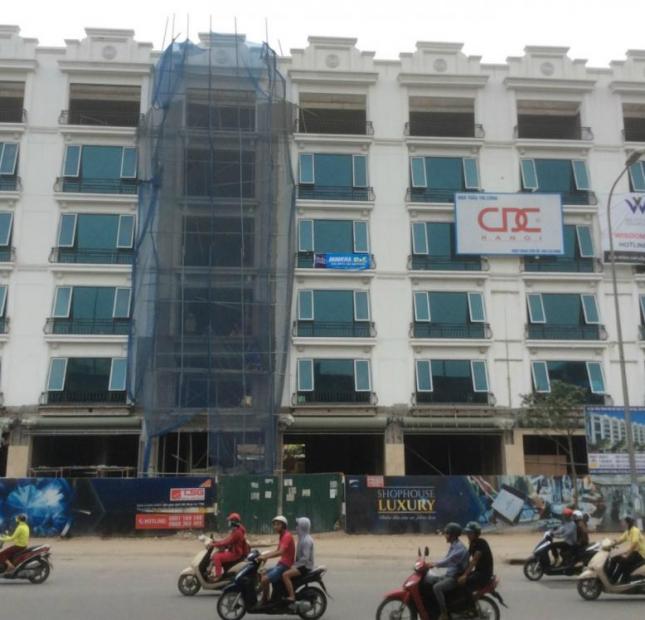 Cho thuê văn phòng Nguyễn Xiển, diện tích 140  m2, lô góc 2 mặt thoáng, vp đẹp mới 100%