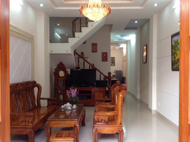 Bán nhà mới cực đẹp đường Nguyễn Thị Tú, 4x10m, 2PN, 1 lầu, giá 920tr, giấy tờ đầy đủ