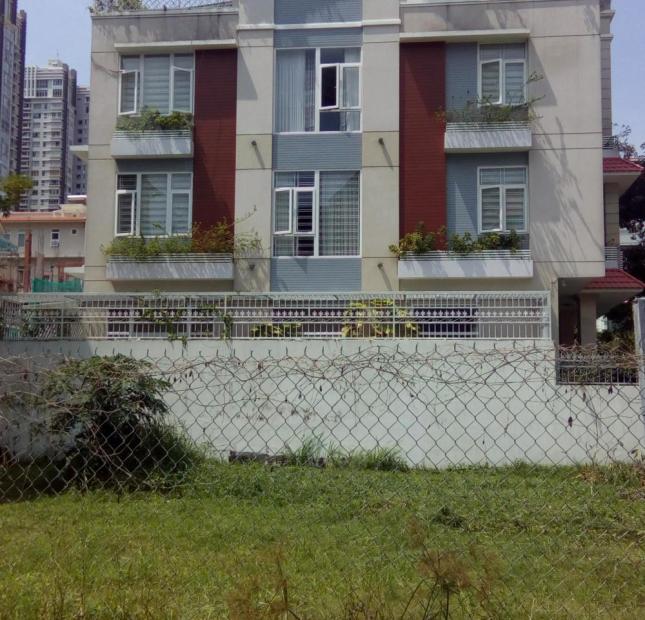 Bán lô đất diện tích 5x18m, giá rẻ, KDC ven sông đối diện ĐH Rmit, phường Tân Phong, quận 7