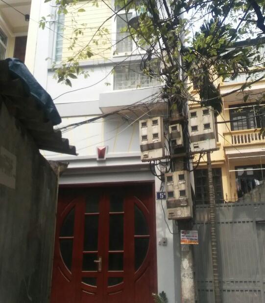 Gia đình chuyển chung cư bán nhà ngõ Quỳnh, Thanh Nhàn diện tích 50m2