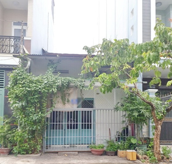 Bán nhà mặt tiền đường số 14A  khu cư xá ngân hàng Phường Tân Thuận Tây Quận 