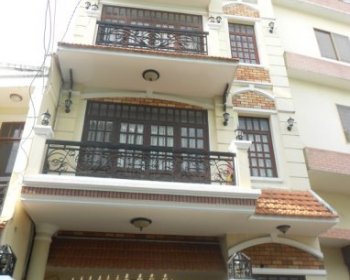 Chính chủ bán gấp MT Nguyễn Đình Chiểu, Q. 1, DT: 4.5x21m, giá: 27 tỷ (TL), vị trí đep nhất