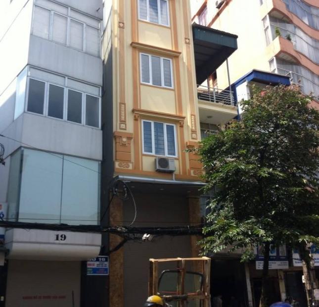Cho thuê mặt phố Dương Quảng Hàm, 60m2, 6T, có thang máy, 2 mặt tiền