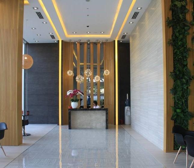 Cần bán gấp căn hộ gần Aeon Mall Bình Tân, 65m2, 2PN, 2WC, tầng 11, giá 1,235 tỷ, dọn vào ở ngay