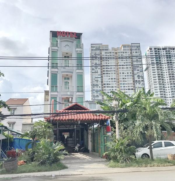 Bán  khách sạn Quận 7 Hoàng Quốc Việt Phường Phú Thuận 
