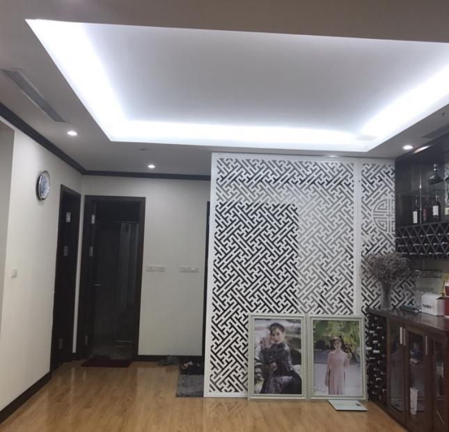 Cần bán gấp căn hộ chung cư số 6 Nguyễn Công Hoan tòa Platinum, diện tích 108m2, giá 48 triệu/m2