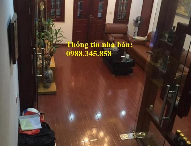 Cần bán gấp nhà phố Nguyễn Lương Bằng, Đống Đa,70m2x4 tầng, ô tô, giảm giá sốc 6.5 tỷ 