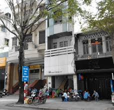 Bán nhà MT Nguyễn Tri Phương, P4, Q10. DT 4mx18m, trệt, 2 lầu, giá 18,5 tỷ