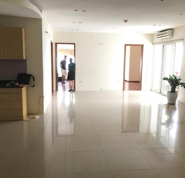 Cần cho thuê căn hộ chung cư làm văn phòng Vườn Xuân – 71 Nguyễn Chí Thanh, 120m2, 3PN giá 13tr/th