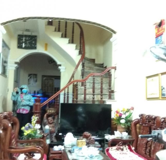 Bán nhà khu tập thể gần đường Nguyễn Trãi, Thanh Xuân, giá 3,3 tỷ