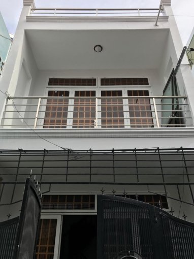 Bán nhà mặt tiền Phùng Văn Cung, Phú Nhuận, MT 4m, KD, cho thuê 10tr/th, giá 3.35 tỷ