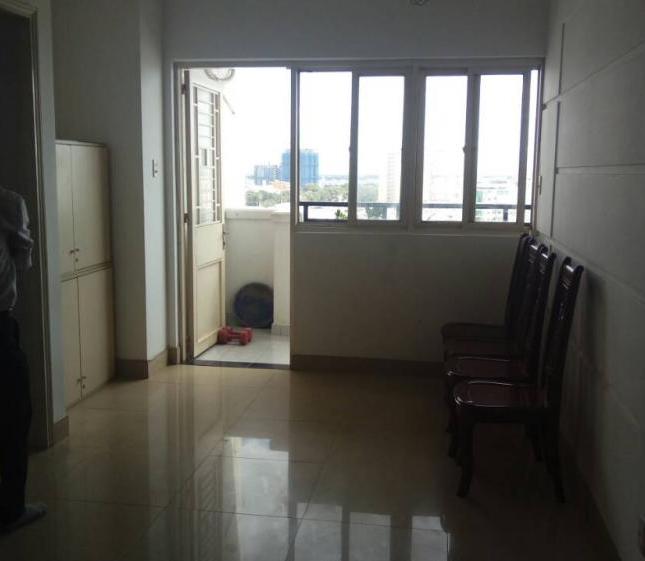 Cho thuê căn hộ 203 Nguyễn Trãi, quận 1
