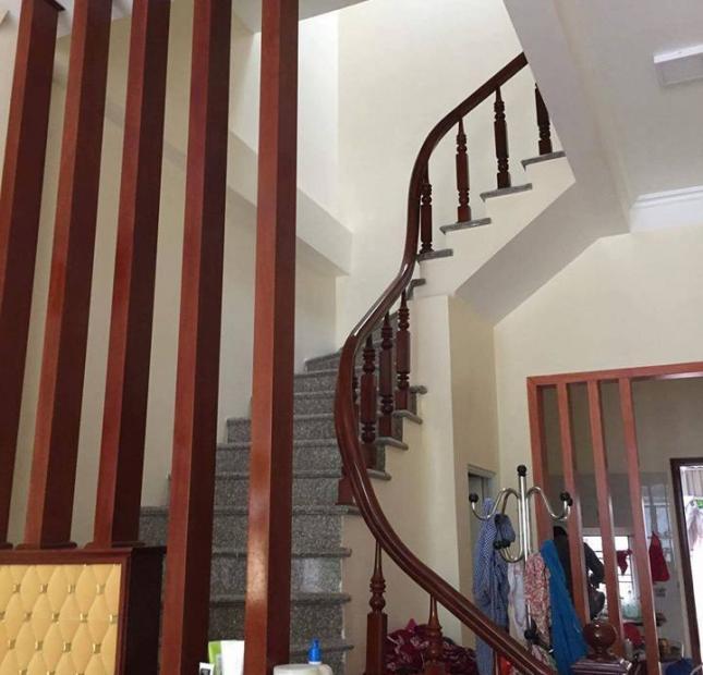 Cần bán gấp nhà 2 tầng mới xây tại Ngô Thì Nhậm, Thái Bình