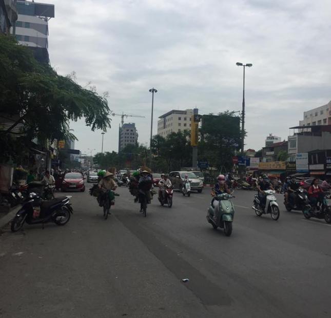 Bán nhà mặt phố Đại Cồ Việt, 130m2, mặt tiền 6.3m, 35 tỷ