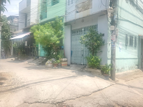 Bán nhà đường Bùi Minh Trực, Phường 6, Quận 8 (hẻm xe hơi 351)