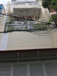 Bán nhà mặt tiền đường ray đường Mai Văn Ngọc, Q. Phú Nhuận