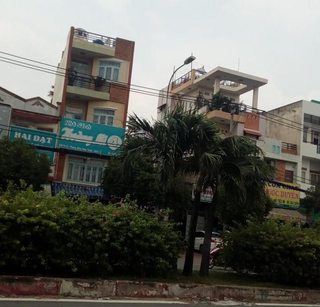 Nhà chuẩn bị ngân hàng phát mãi mặt tiền đường Nguyễn Kim, phường 7, Quận 10. DT: 4.5x14m, 3 lầu. Giá 15 tỷ