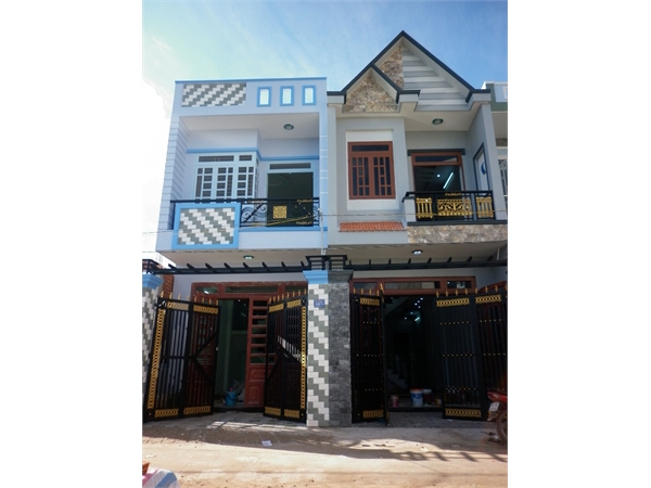 Nhà đường Trần Bình Trọng, hẻm 4m, DT 5.3x14m, Giá 8 tỷ.