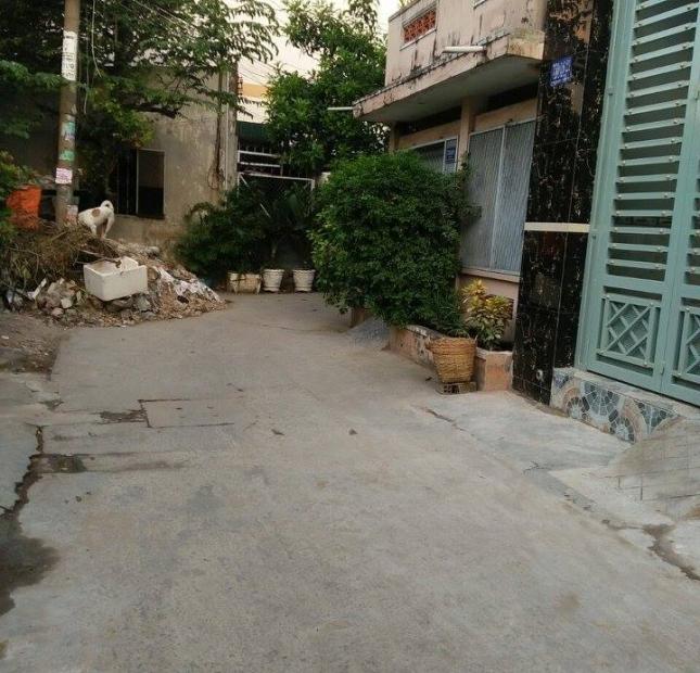 Nhà hẻm 753/ Tỉnh Lộ 10, Bình Trị Đông B, DT: 4.5x15m, nhà mới đẹp, giá 2.3 tỷ TL