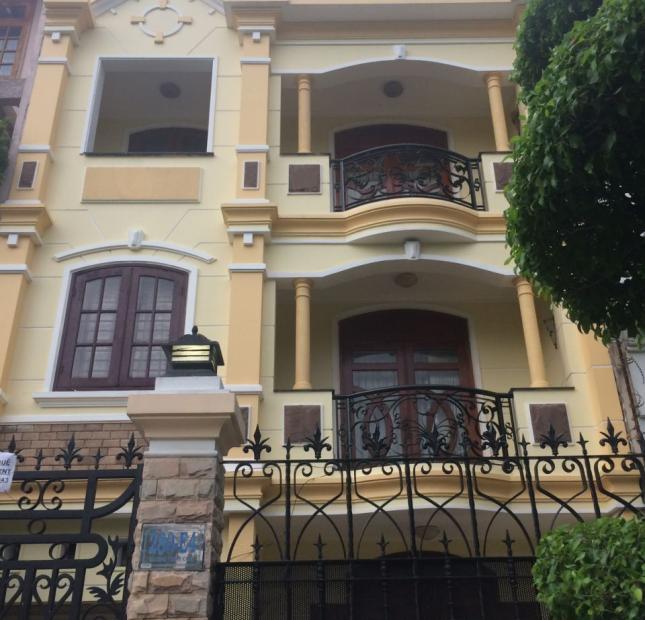 Cho thuê villa mặt tiền Nguyễn Hoàng, An Phú, quận 2
