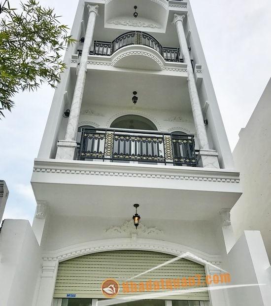 Cần bán gấp nhà phố hiện đại 3 lầu, ST gần mặt tiền đường Số 39, P. Bình Thuận, Quận 7