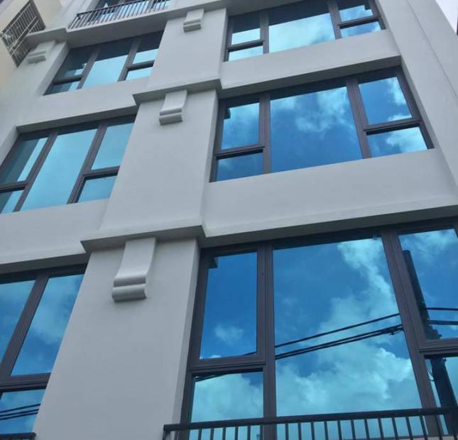 Bán nhà MP ngã 6 Ô Chợ Dừa, 6 tầng, thang máy giá 17 tỷ. Siêu hiếm