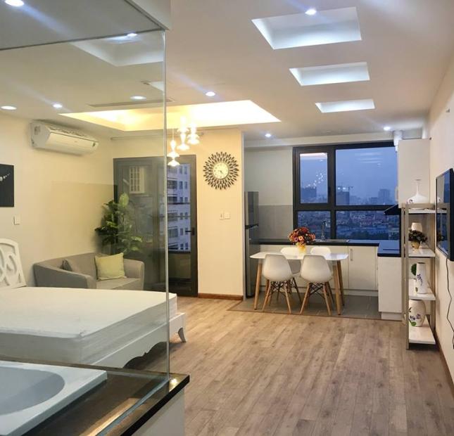 Chính chủ cho thuê căn hộ chung cư Star City 81 Lê Văn Lương, 3PN, đủ đồ, ưu tiên gia đình