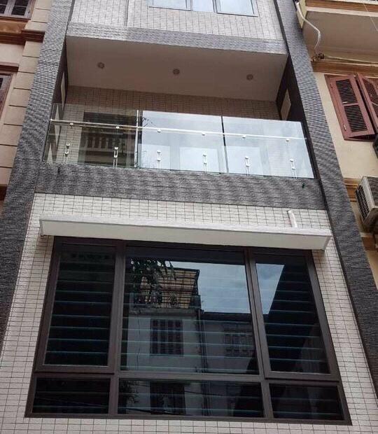 Cho thuê nhà mặt phố Nguyễn Lương Bằng, 80m2, 6.5 tầng, 70tr/th