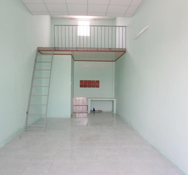 Vợ chồng cần bán 600m2 đất thổ cư & 16P trọ đang cho thuê kín ngay khu công nghiệp, sổ hồng chính chủ