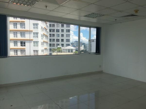 văn phòng tại Phú nHuận, diện tích 30m2. giá thuê 15tr all in. đã bao gồm tất cả chi phí 