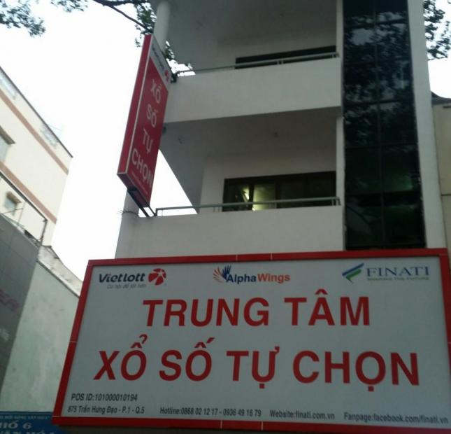Đi định cư nên cần Bán nhà mặt tiền Nguyễn Giản Thanh, Phường 15, Quận 10, 4x14m, 3 lầu căn duy nhất